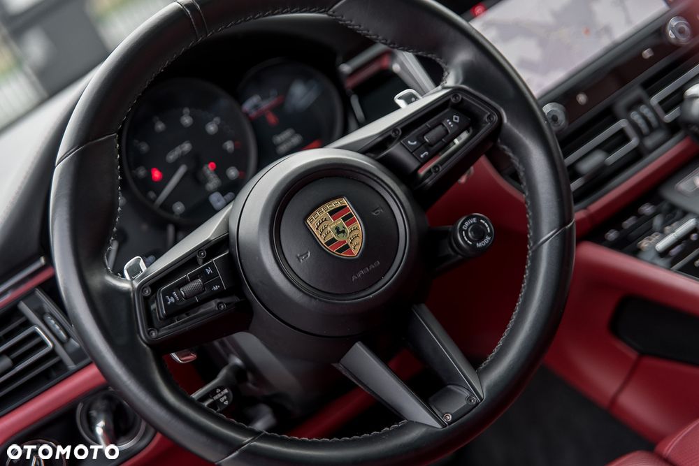 Porsche Macan GTS PDK - 35