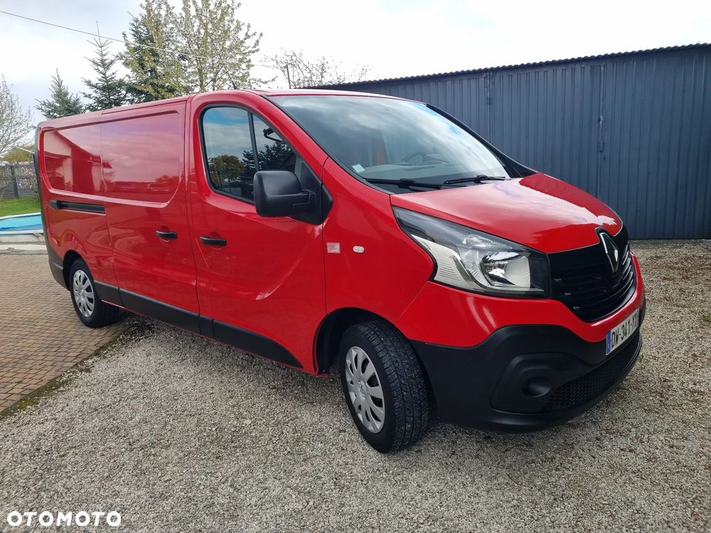 Renault TRAFIC - 1