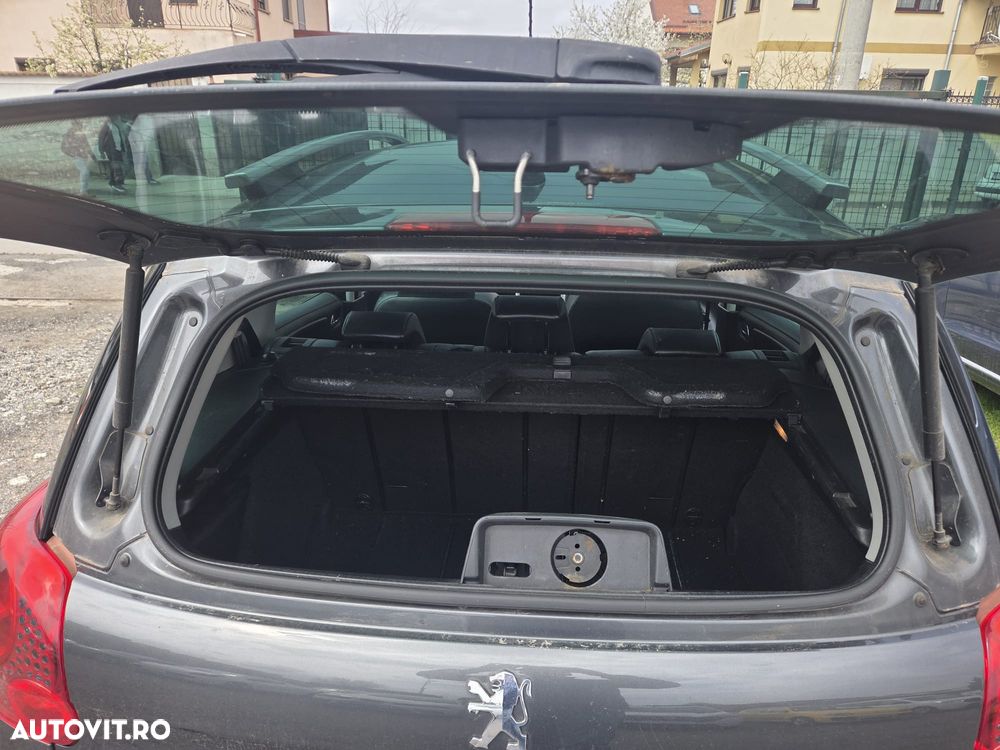 Peugeot 207 120 VTi Outdoor - 20