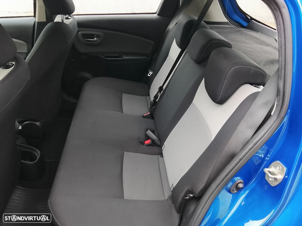 Toyota Yaris 1.5 HSD Comfort+P.Style - 20