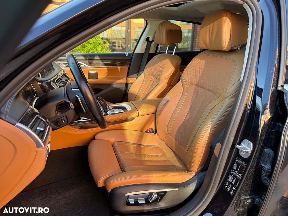 BMW Seria 7 740d xDrive - 15