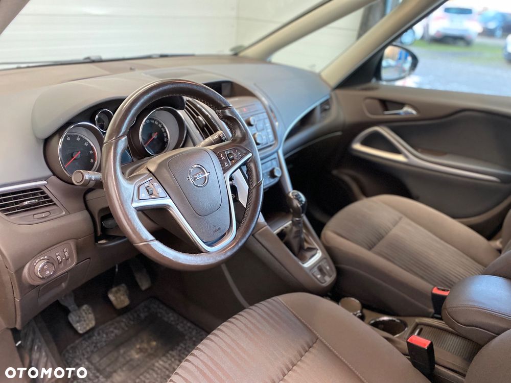 Opel Zafira 1.4 T Cosmo - 8