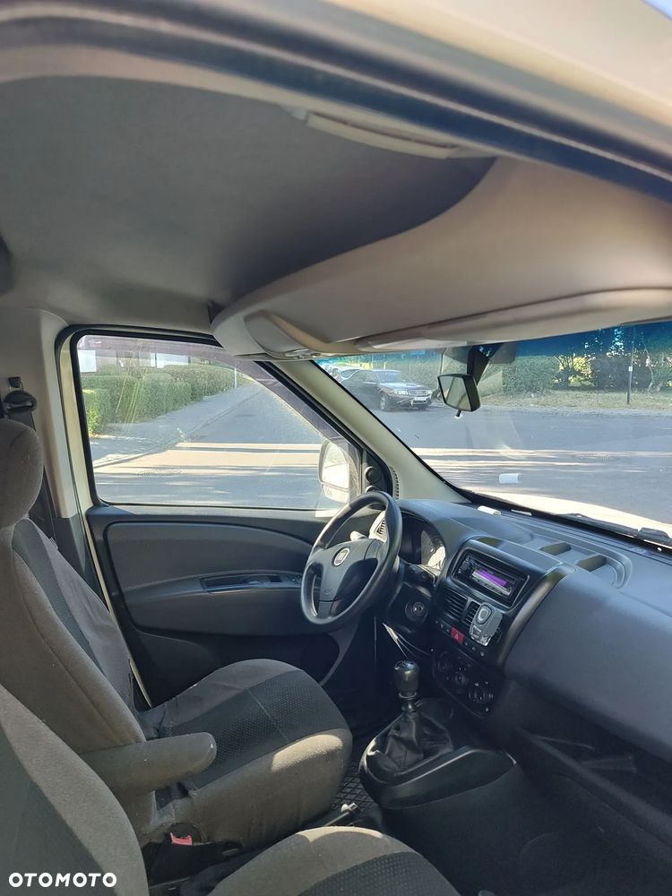 Fiat Doblo - 8