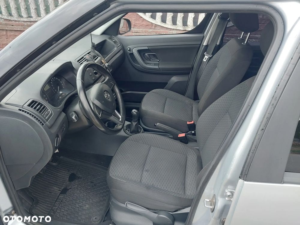 Skoda Roomster 1.6 TDI DPF Ambition - 10