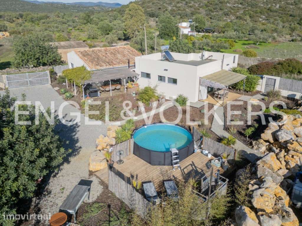 Quinta Renovada T3 com Piscina perto de Moncarapacho - Grande imagem: 2/36