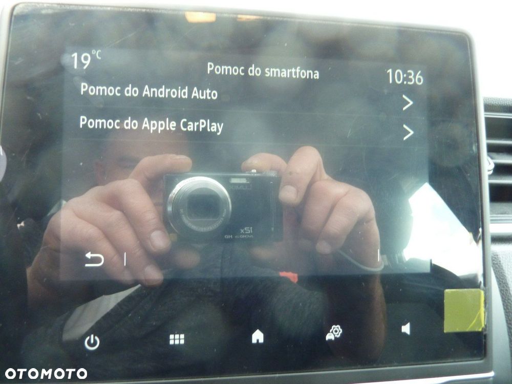 Renault Captur - 28