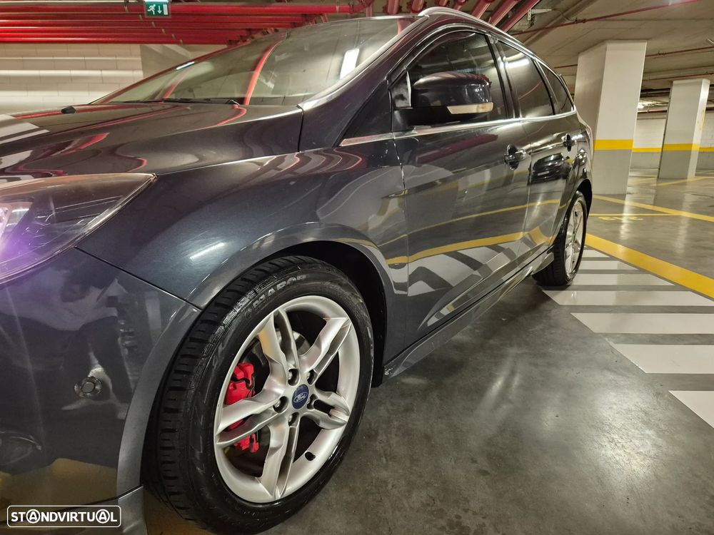 Ford Focus SW 1.6 TDCi Titanium Best - 16