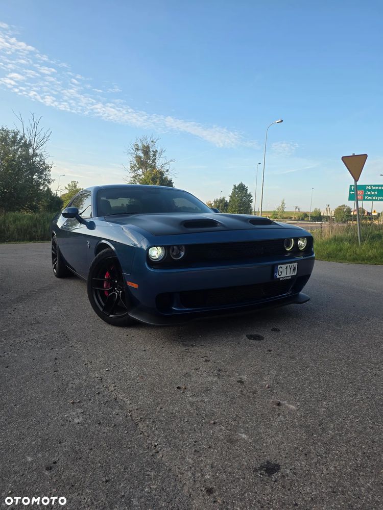Dodge Challenger 6.2 Hellcat - 6