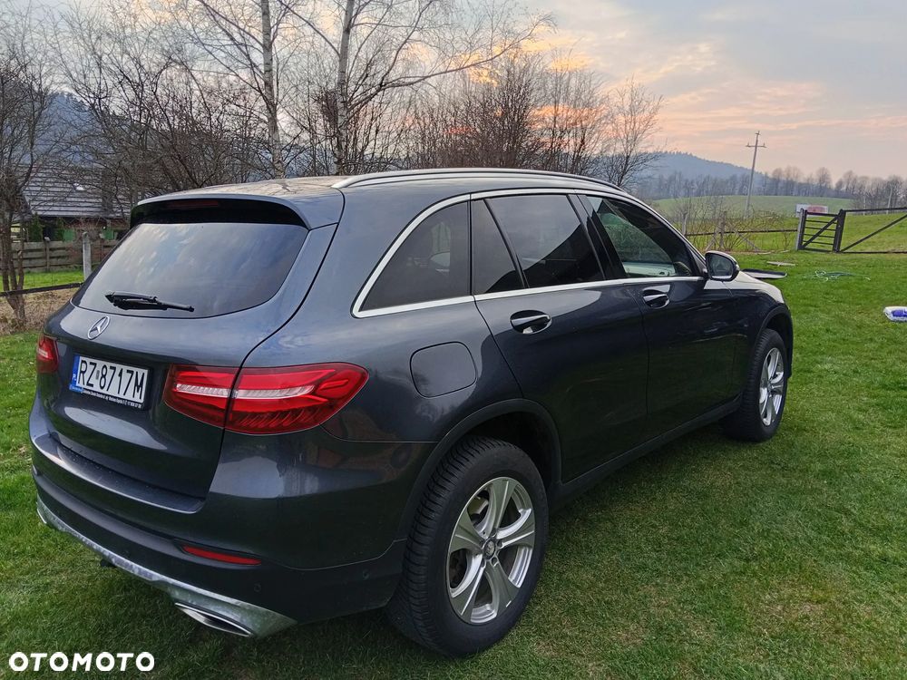 Mercedes-Benz GLC - 7