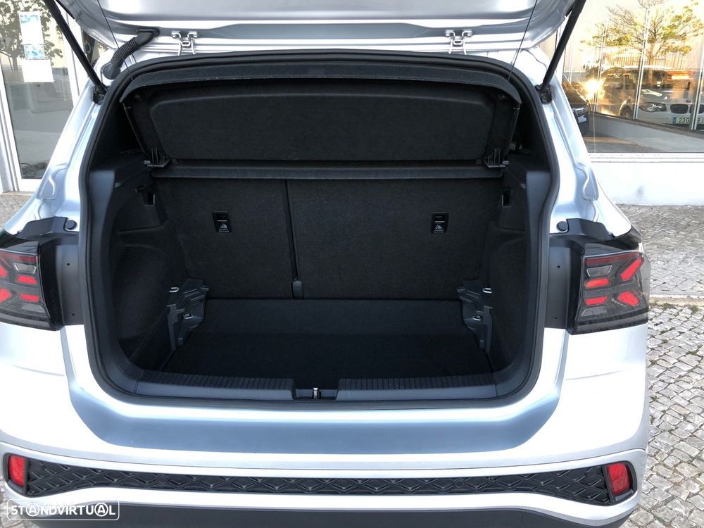 VW T-Cross 1.0 TSI R-Line DSG - 17