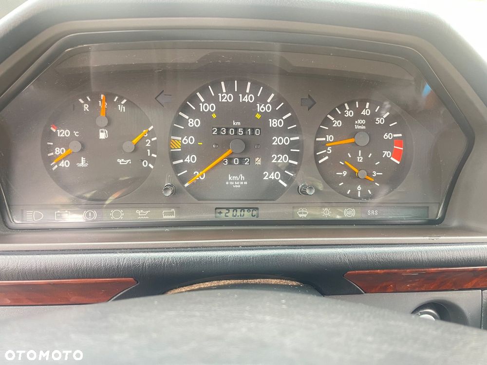 Mercedes-Benz W124 (1984-1993) - 8