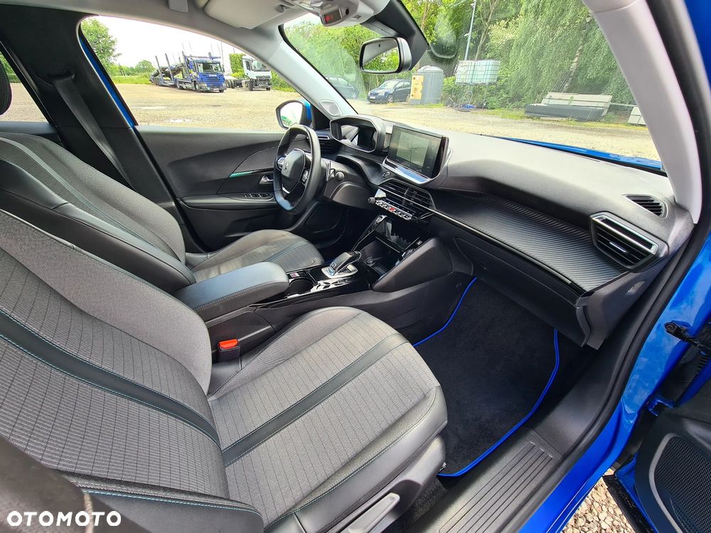 Peugeot 2008 1.5 BlueHDi Allure Pack S&S EAT8 - 35