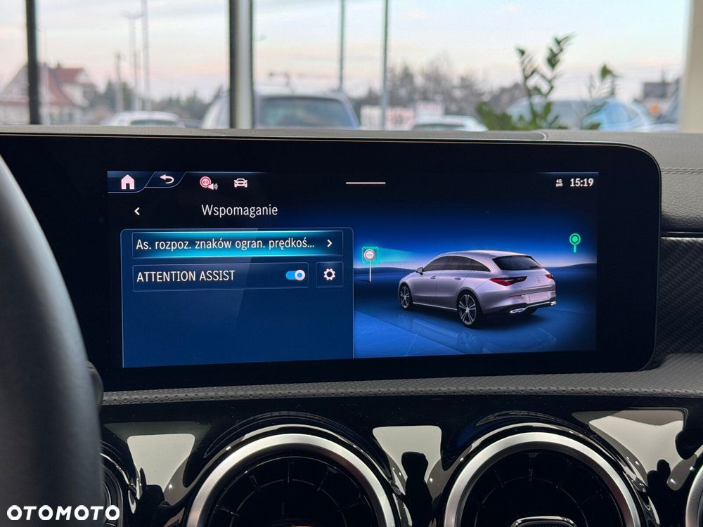 Mercedes-Benz CLA - 34