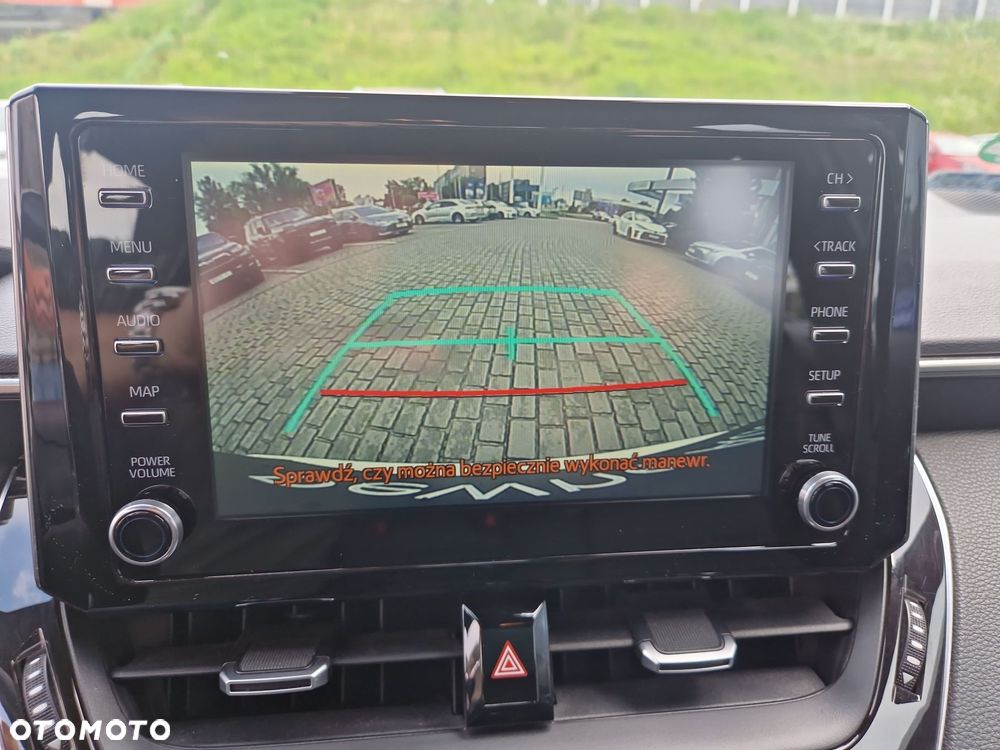 Toyota Corolla 2.0 Hybrid Comfort - 18