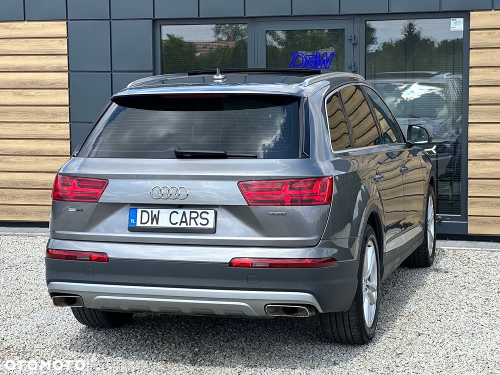 Audi Q7 - 6