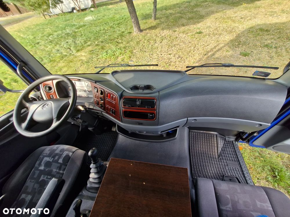 Mercedes-Benz Atego II - 14