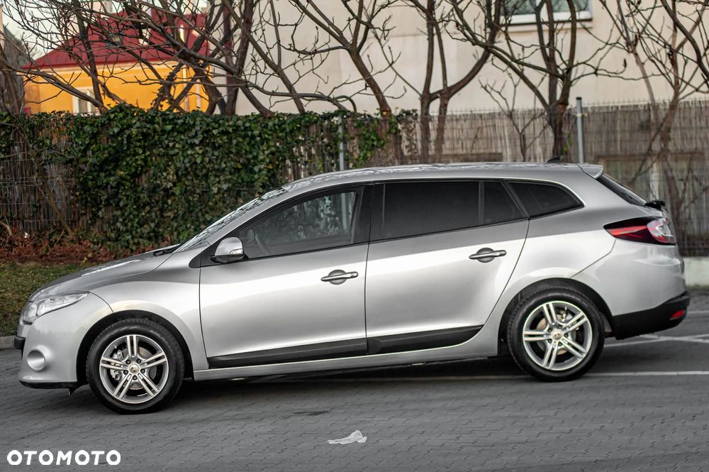 Renault Megane 2.0 140 CVT Dynamique - 12
