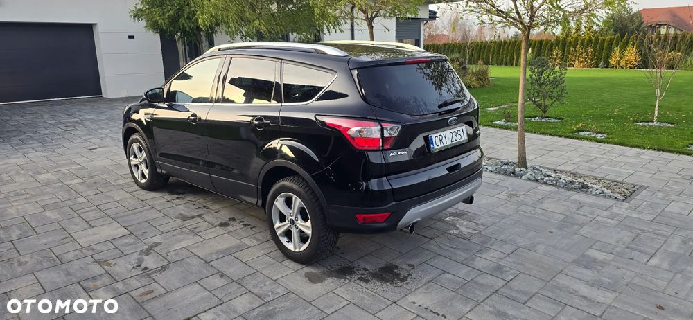 Ford Kuga 1.5 EcoBoost 2x4 Black & Silver - 9