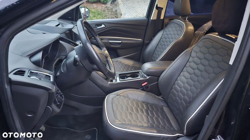 Ford Kuga 2.0 TDCi 2x4 Vignale - 8