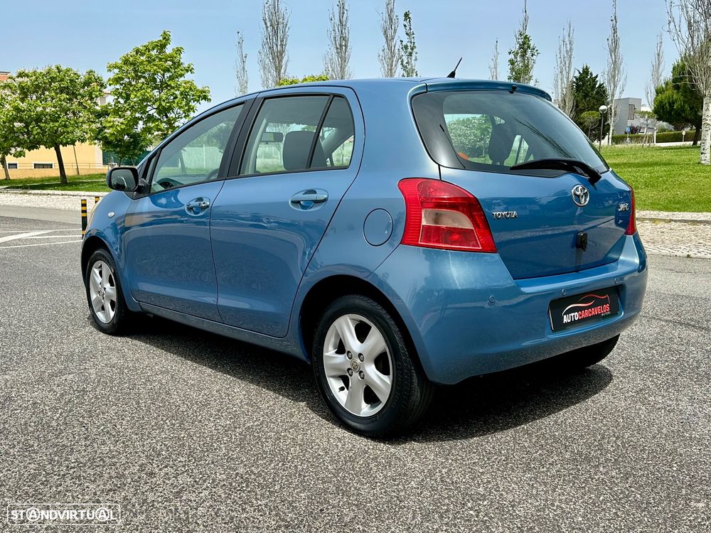 Toyota Yaris 1.0 VVT-i Sol AC+VSC - 8