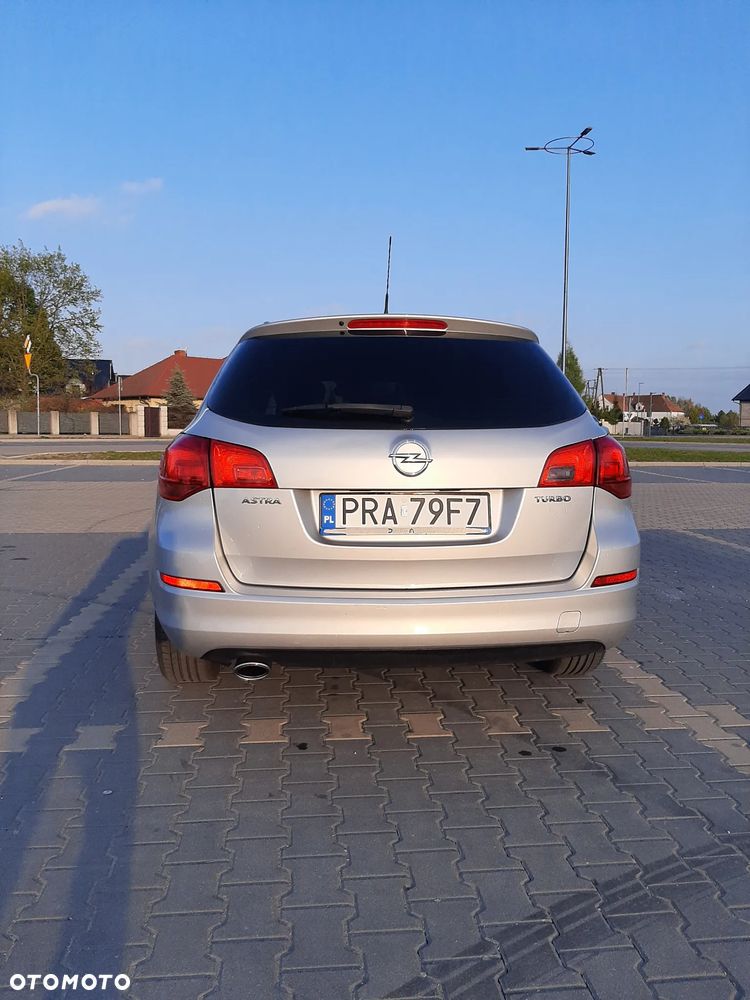 Opel Astra - 12