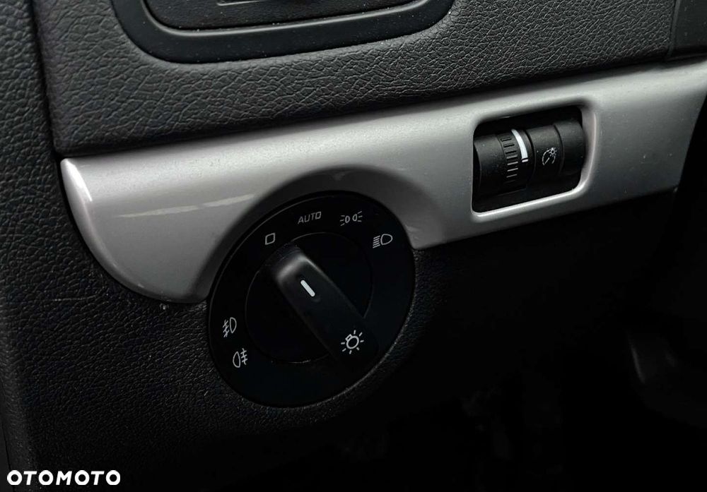 Skoda Yeti 2.0 TDI 4x4 Ambition - 24