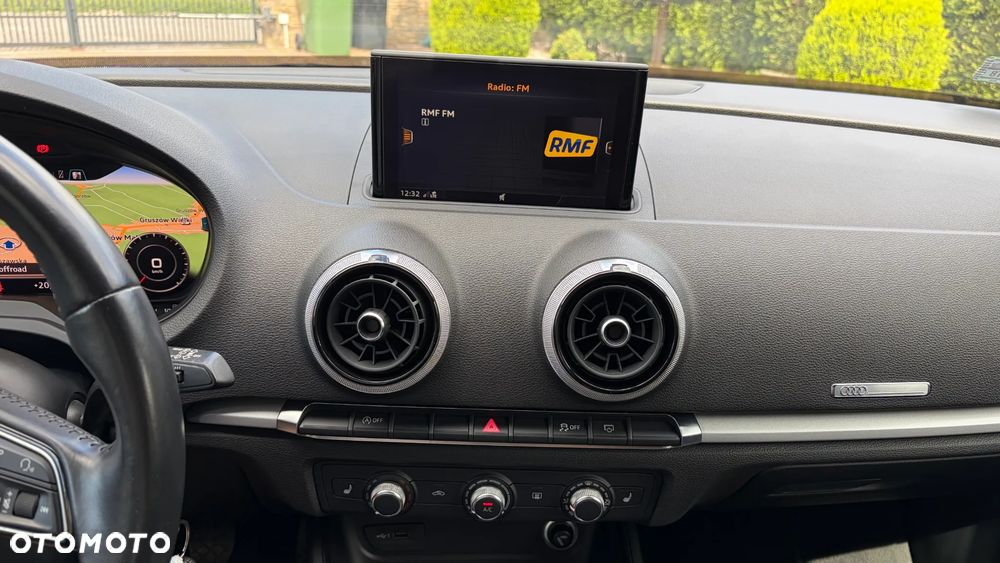 Audi A3 Sportback 2.0 TDI - 21