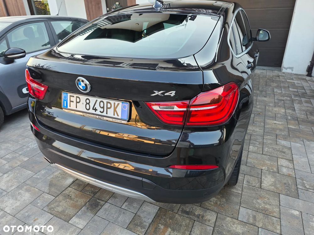 BMW X4 xDrive20d xLine sport - 12