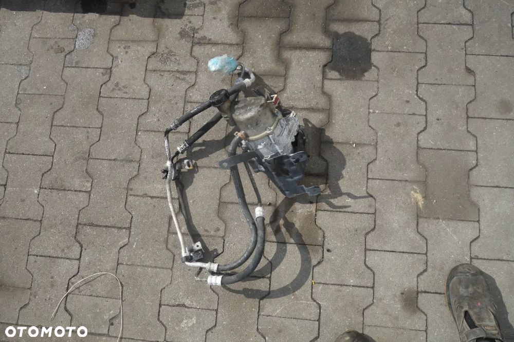 POMPA WSPOMAGANIA DACIA DUSTER I - 2