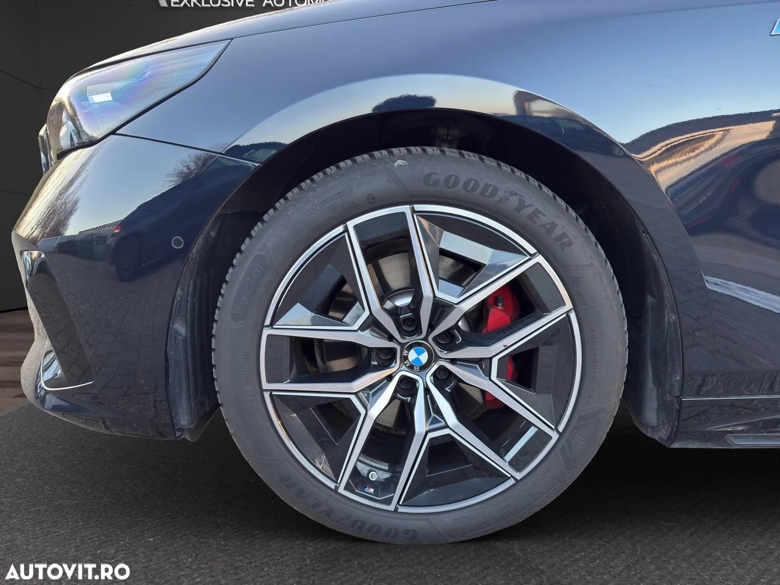 BMW Seria 5 520i Aut. - 15