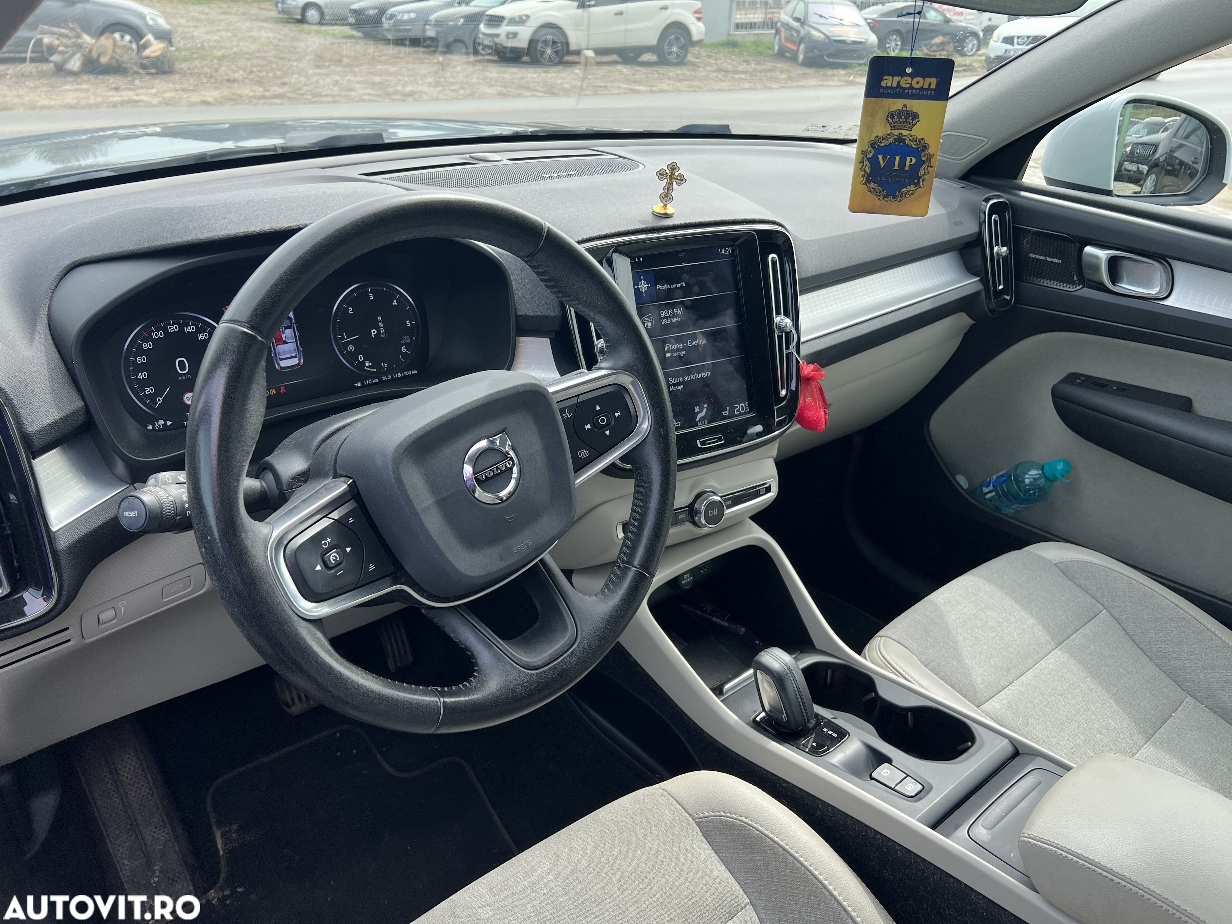 Volvo XC 40 D3 AWD Momentum Pro - 7