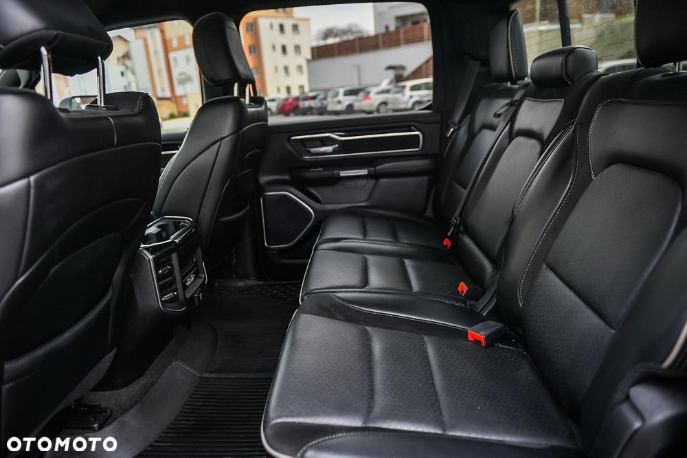 RAM 1500 5.7 Crew Cab Laramie - 13
