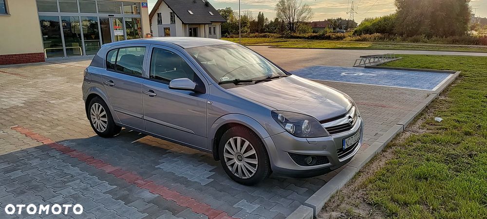 Opel Astra 1.6 Enjoy - 7