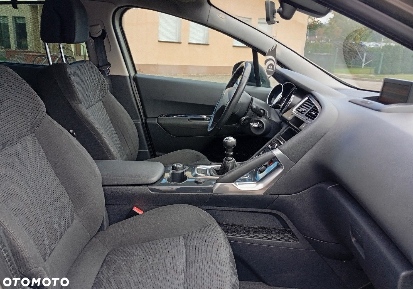 Peugeot 3008 - 13
