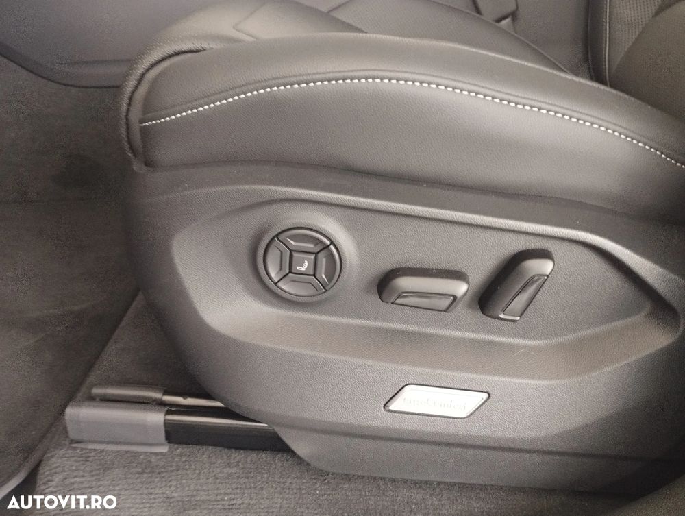 Volkswagen Touareg V6 TDI 4MOTION Elegance - 16