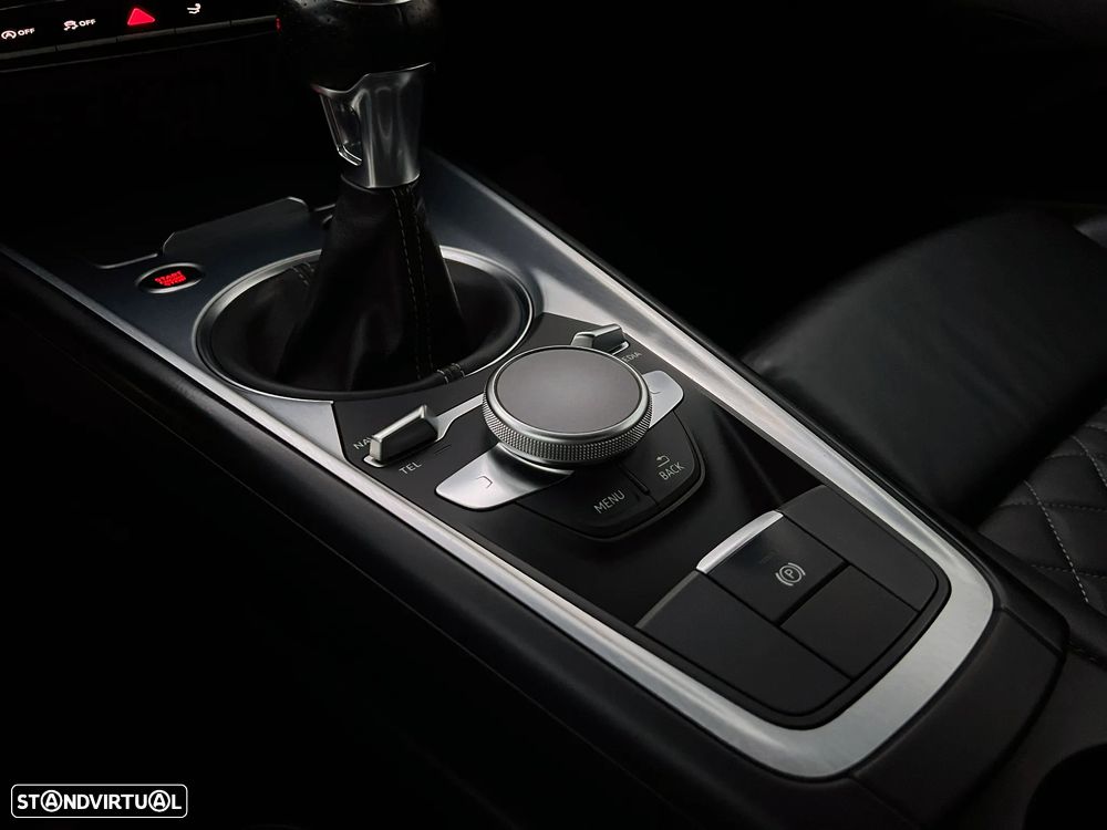 Audi TT Coupé 2.0 TDI S-line - 39