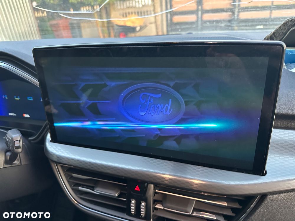 Ford Kuga 2.5 FHEV FWD Titanium eCVT - 9