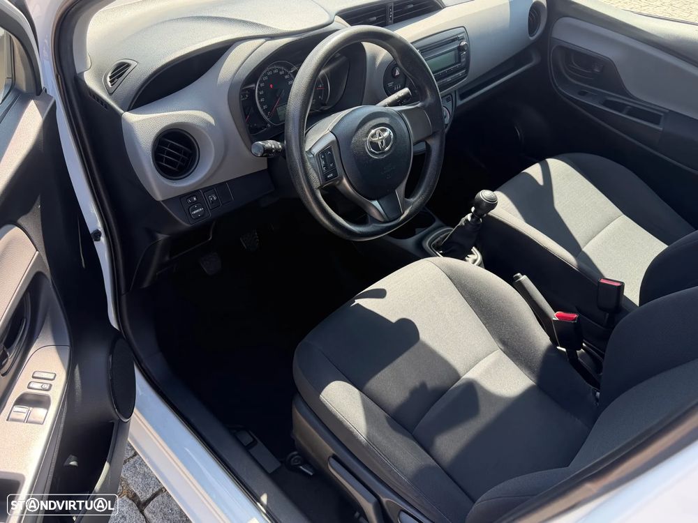 Toyota Yaris 1.4 D-4D ACtive+AC - 10