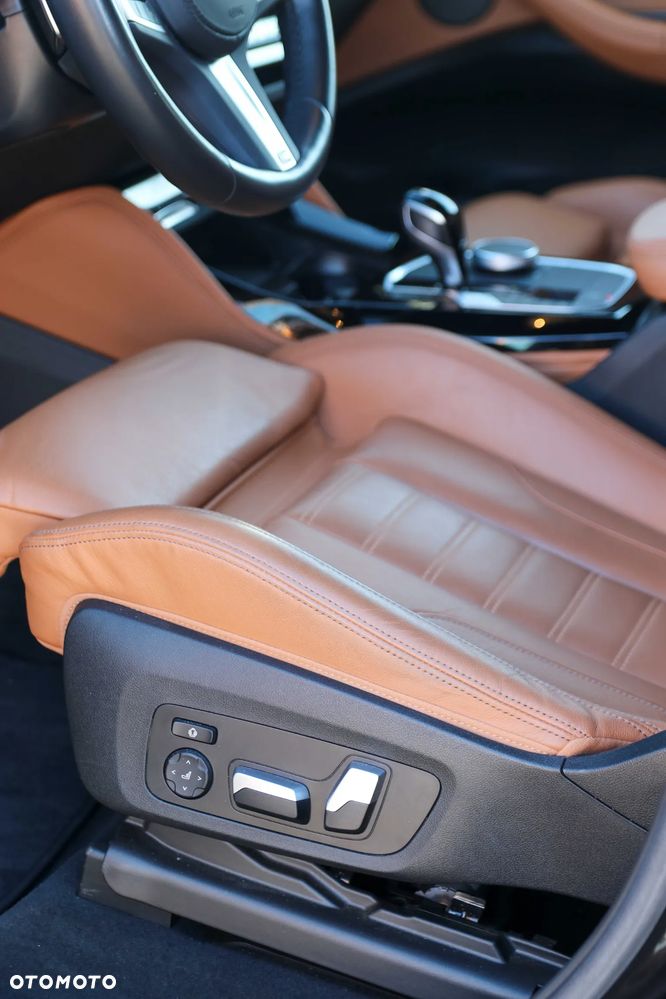 BMW X4 - 17