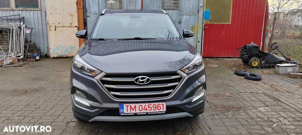 Hyundai Tucson blue 1.6 GDi 2WD Navi - 11