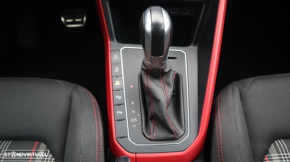 VW Polo 2.0 TSI GTI DSG - 18