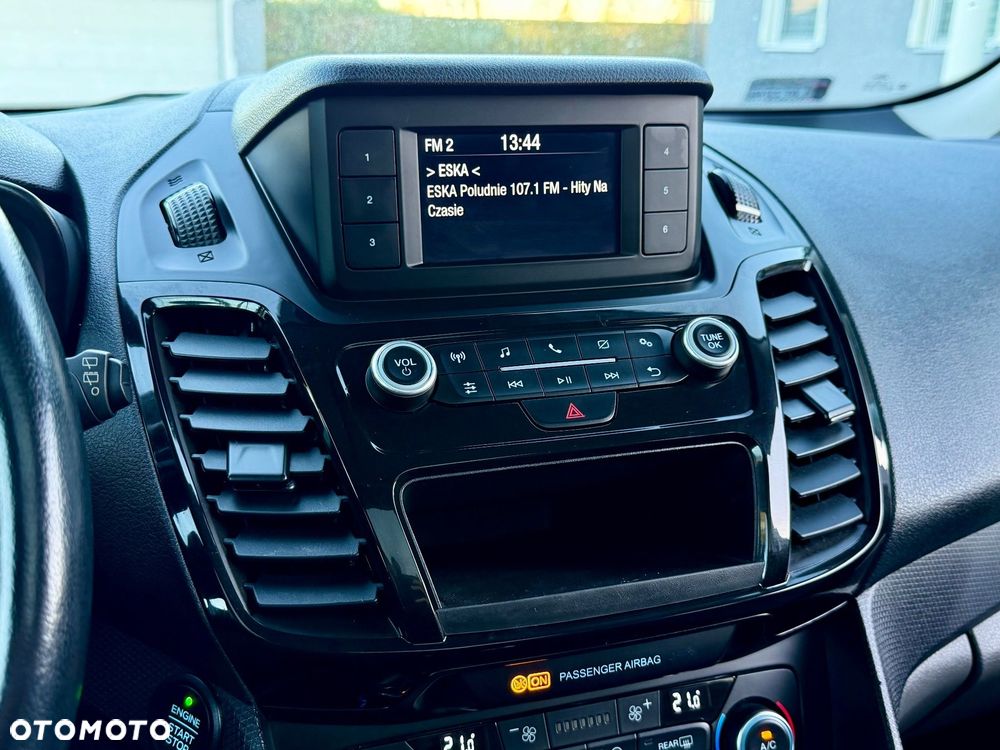 Ford Tourneo Connect 1.5 TDCi Titanium - 20