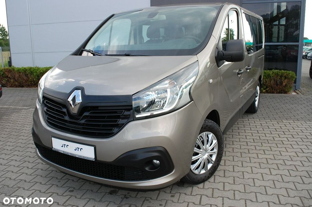 Renault Trafic - 2