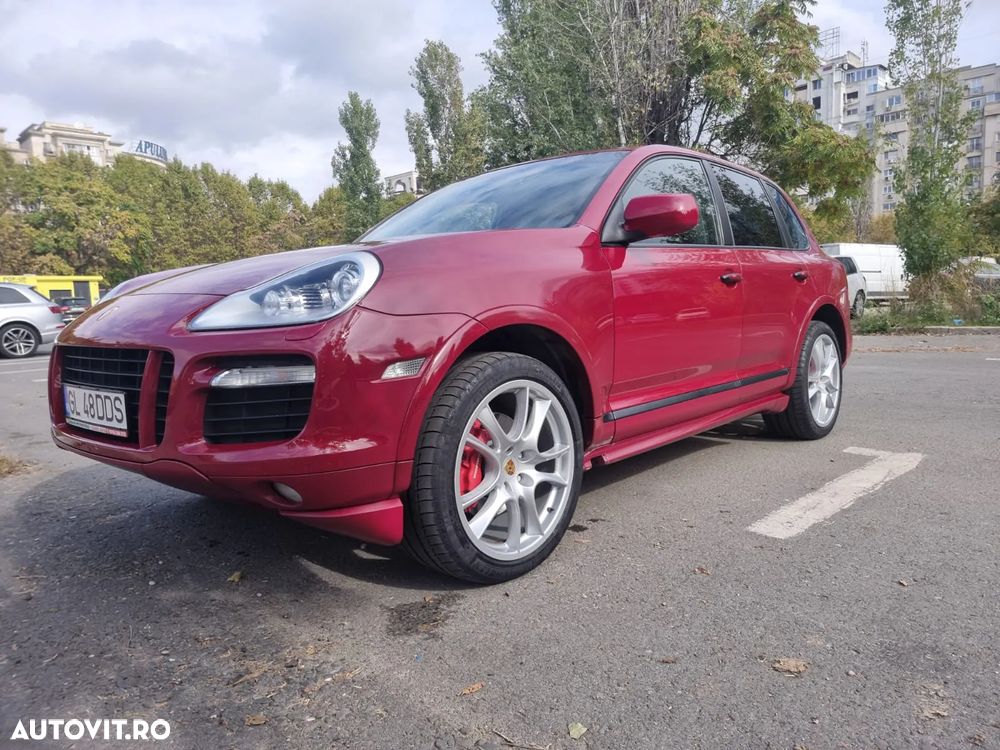 Porsche Cayenne Tiptronic S GTS - 6