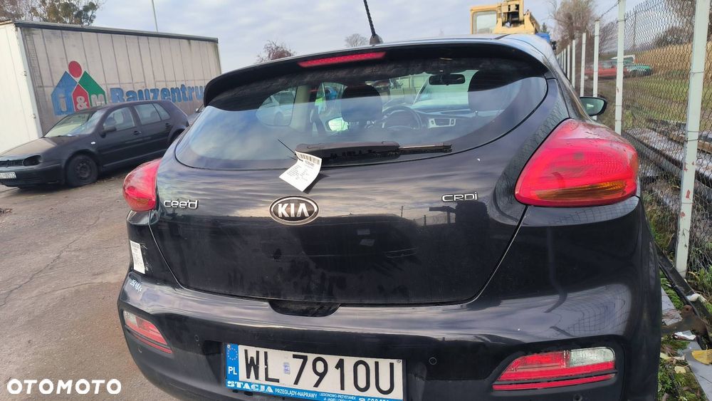 KLAPA BAGAŻNIKA KIA PRO CEED II WK - 1