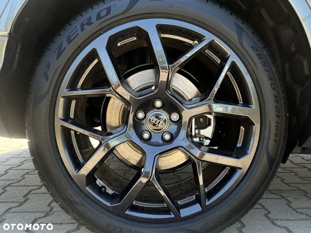 Audi Q7 - 11