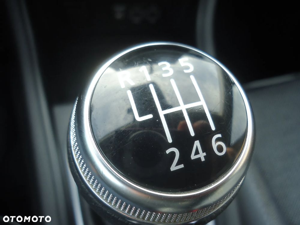 Renault Captur 1.0 TCe Intens - 21