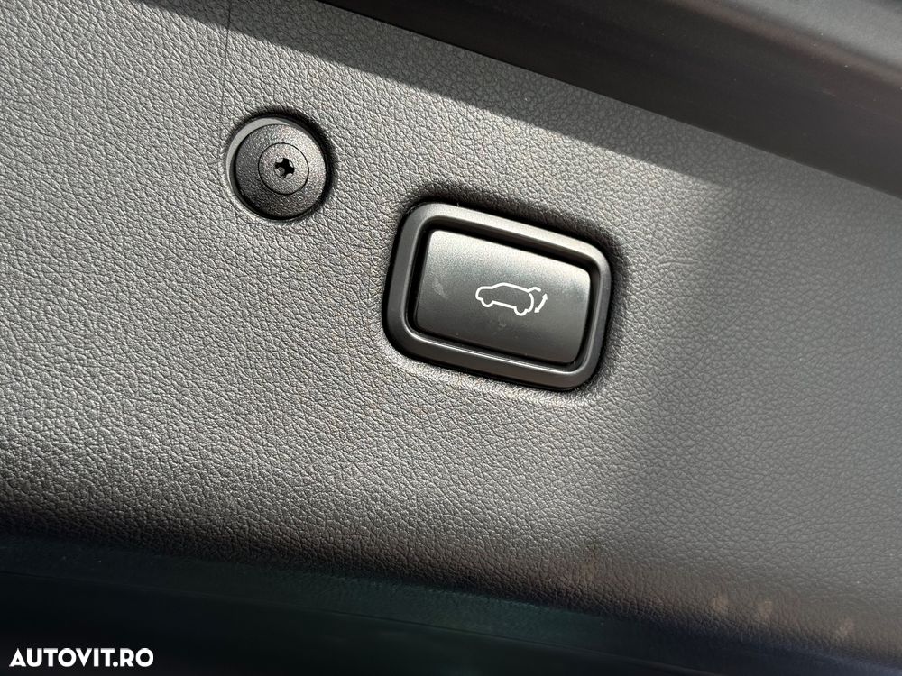 Kia Sportage 1.6 T-GDI AWD DCT GT LINE - 30