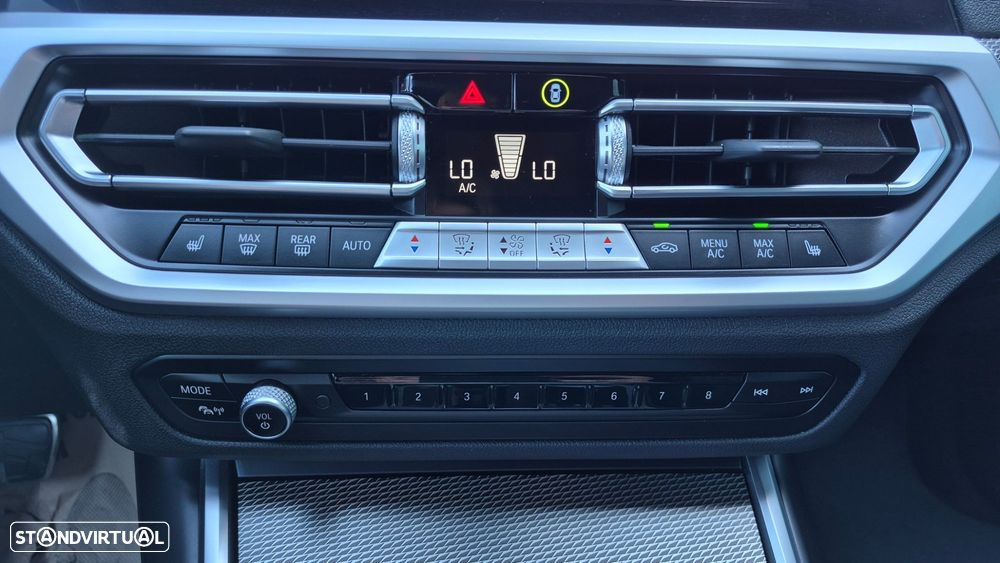 BMW 320 e Pack M Auto - 16