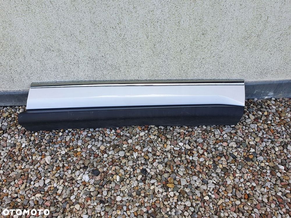 Listwa drzwi prawy przód Ford Edge II - 1